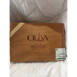 Olivia Serie O Empty Wooden Cigar Box  10"x7"x1.75" Nicaragua